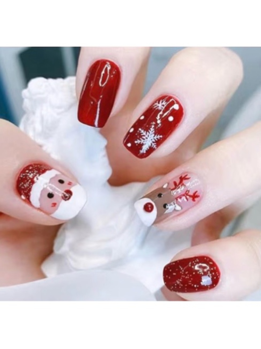 Medium Square Press On Nail Set with Festive Santa Reindeer & Snowflake Designs